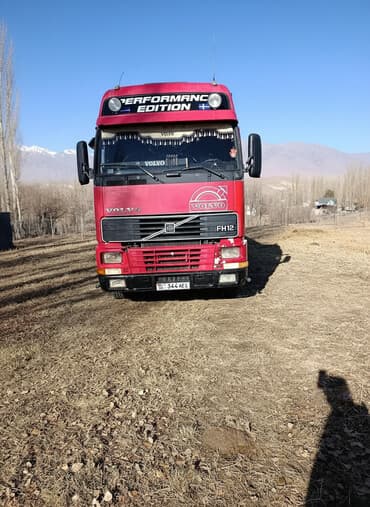 разбор грузовых авто бишкек: Тягач, Volvo, 1998 г., Самосвал — 1