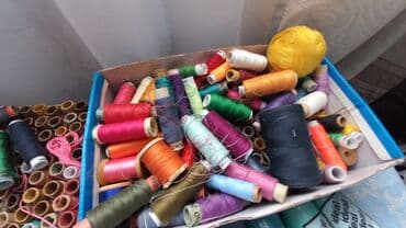 вышивка вишивка вышывка вишывка вышивалка вышивальная вышывалная вышивалный вышивальный вышывалка вышивальный вышивалный вышивальная: Нитки разные для дома для ремонта. множество расцветок. цена за все — 1