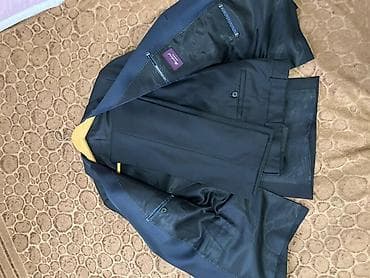 двойка нарядная: Классический костюм-брюки Цвет темно синий Размер 48 Состояние — 2