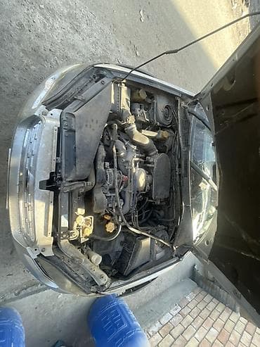 глушители субару: Subaru Outback 2004 (универсал), серебристый, разбор на запчасти — 1