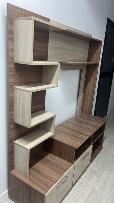 офисное кресло бишкек: Гарнитур для зала, Б/у, Тумба под ТВ, ДСП, цвет - Коричневый — 3