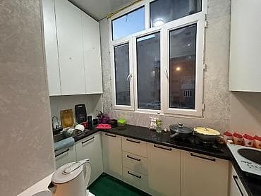 дом в токмаке: Сдается комната с собственной кухонной зоной. Описание: - — 7