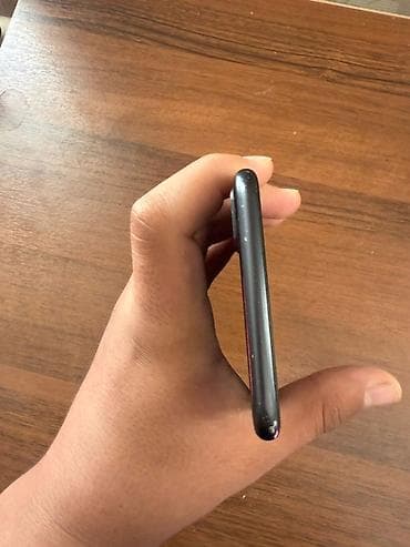 intel core i9: IPhone 7 Plus, Б/у, 256 ГБ, Черный, Чехол, 100 % — 4