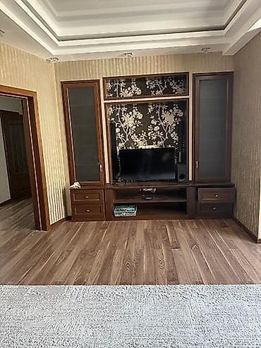 70: Асанбай Сдается 3-х ком квартира С мебелью полностью Ariston — 1