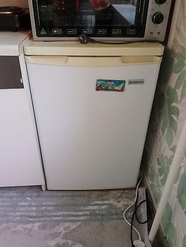 Продаю холодильник звоните по номеру at lalafo.kg Продаю холодильник звоните по номеру