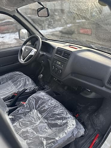 sprinter 412: Hyundai Porter: 2025 г., 1.6 л, Механика, Бензин, Фургон — 9