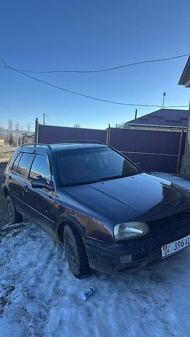 Volkswagen Golf: 1994 г., 1.8 л, Механика, Бензин, Универсал