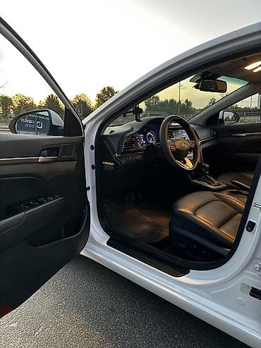 byd e7: Hyundai Avante: 2019 г., 1.6 л, Автомат, Бензин, Седан — 9