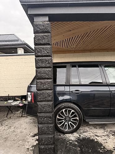 порвался: Land Rover Range Rover: 2003 г., 4.4 л, Автомат, Бензин, Внедорожник — 2