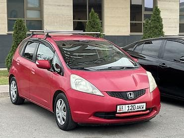 Продажа авто: Honda Jazz: 2009 г., 1.5 л, Вариатор, Бензин, Хэтчбэк — 2