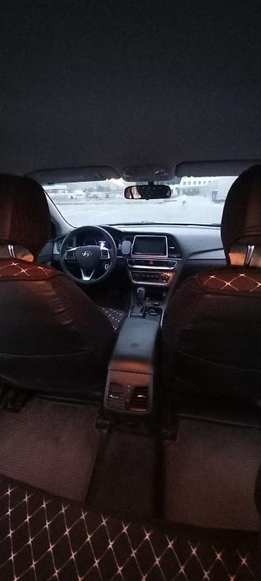 2017: Hyundai Sonata: 2017 г., 2 л, Автомат, Газ, Седан — 7