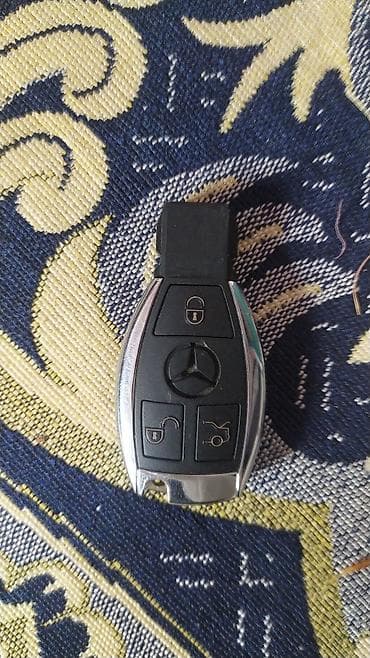 Ключ Mercedes-Benz 1997 г.