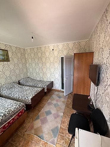 Кыймылсыз мүлк: Ысык-Көлдө конок үйү, Золотые пески, Бостери, 3 орун — 3