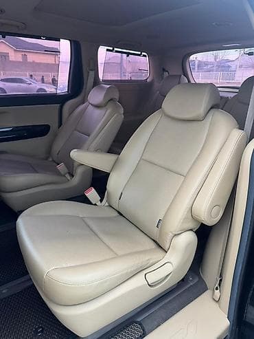 Продажа авто: Kia Carnival: 2018 г., 2.2 л, Типтроник, Дизель, Минивэн — 8