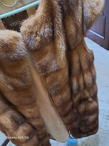меховой: Срочно отдам за 15000с нужны деньги Меховая жилетка из норки — 7