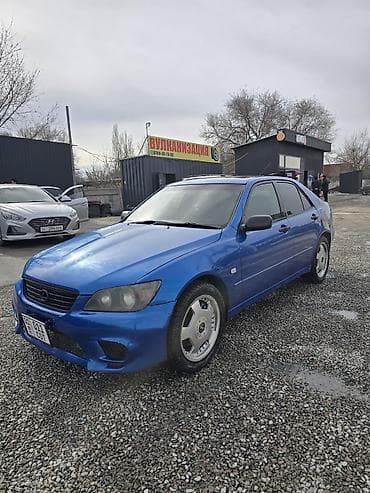 лексус сатылат: Lexus IS: 2001 г., 2 л, Автомат, Бензин, Седан — 4