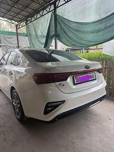 kia 2018: Kia K3: 2019 г., 1.6 л, Вариатор, Бензин, Седан — 2