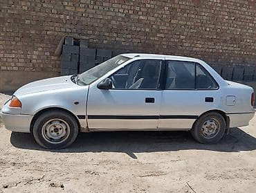 suzuki shift: Suzuki Swift: 2002 г., 1.3 л, Механика, Бензин, Седан — 1