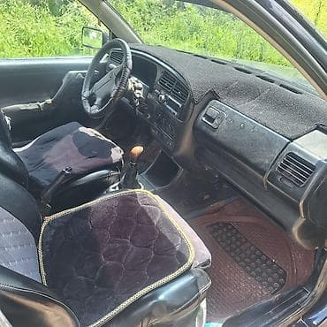 ск шерой: Volkswagen Golf: 1993 г., 1.8 л, Механика, Бензин, Хэтчбэк — 4
