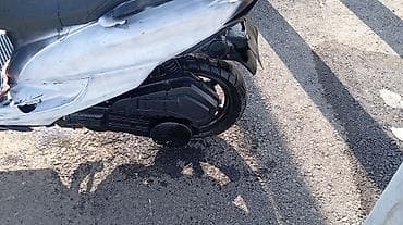 фары на мопед: Скутер с агрессивным скутер макси цена оканчателно скутер в идеале — 5