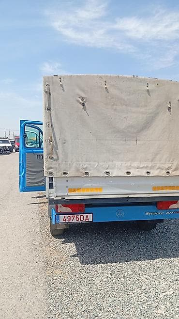 будку на спринтер: Грузовой бортовой фургон с тентом Mercedes‑Benz Sprinter 209 CDI — 4