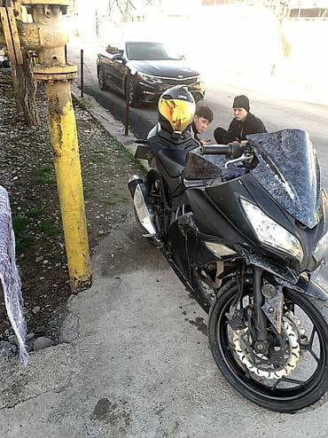 электро мототсикл: 250 куб расход 3,4 литра 6 Ступка в хорошем состоянии корпус нужно — 2