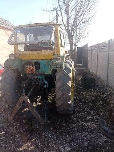 марк 2 капот: Трактор колесный, кабина с остеклением, задний привод с крупными — 4