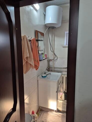 сдаю в аренду дом: Үй, 120 кв. м, 3 бөлмө, Менчик ээси — 4