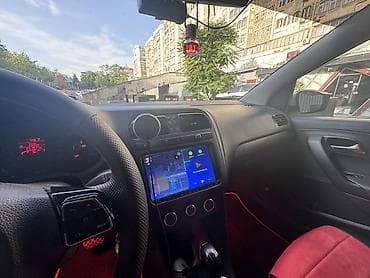 mini cuper: Volkswagen Polo: 2011 г., 1.6 л, Автомат, Бензин, Седан — 6