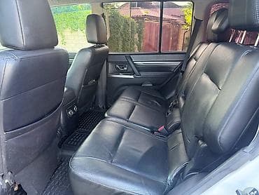 padjero junior: Mitsubishi Pajero: 2011 г., 3 л, Автомат, Бензин, Внедорожник — 10