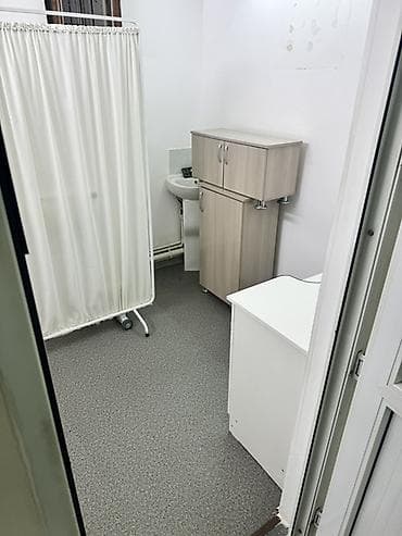 сдаю студию красоты: Аренда кабинетов в салонах красоты, 6 м², Для бровиста, Для мастера по маникюру, Для шугаринга, эпиляции — 1