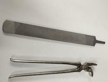 цельнометаллический: Кузнечный инструмент для ухода за копытами лошадей - Профессиональные — 10