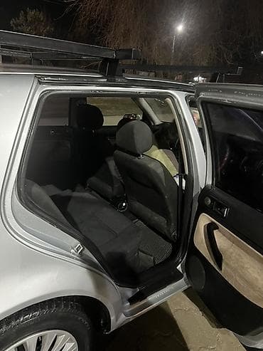 rx 590: Volkswagen Golf: 2005 г., Хэтчбэк — 5