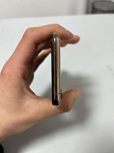 iphone red 7: IPhone Xs, Б/у, 64 ГБ, Золотой, Чехол, 74 % — 3