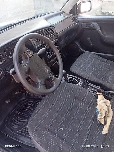 алфарт 2005: Volkswagen Gol: 1995 г., 1.8 л, Механика, Универсал — 7
