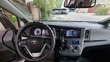 сиена тойота: Toyota Sienna: 2017 г., 3.5 л, Автомат, Бензин, Минивэн — 10