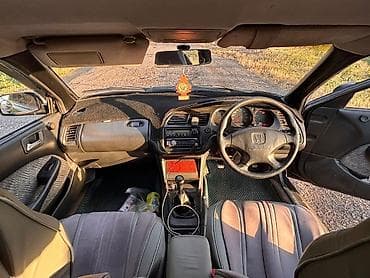 Honda Accord: 1999 г., 2 л, Механика, Бензин, Седан — 7