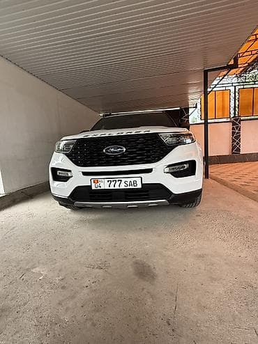 Ford Explorer: 2019 г., 2.3 л, Автомат, Бензин, Внедорожник — 7