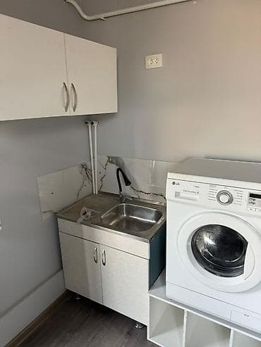 1комнат арендага берилет 1же 2адамга ылайыктуу район турбаза старый