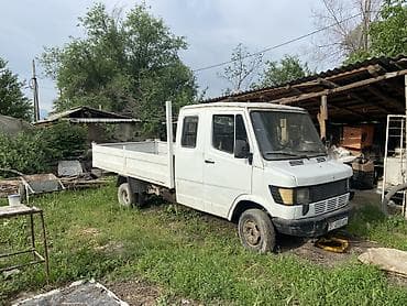 Транспорт: Жеңил жүк ташуучу унаа, Mercedes-Benz, Дубль, 3 т, Колдонулган — 5