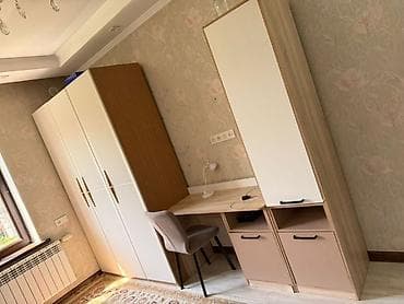 Комплект офисной мебели, Б/у, Шкаф, ДСП, цвет - Бежевый