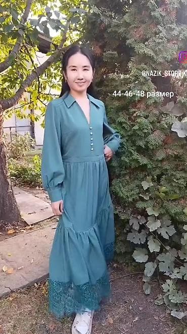 длинная платья: Все платья новые с биркой с этикеткой. Размеры указаны на фото — 3