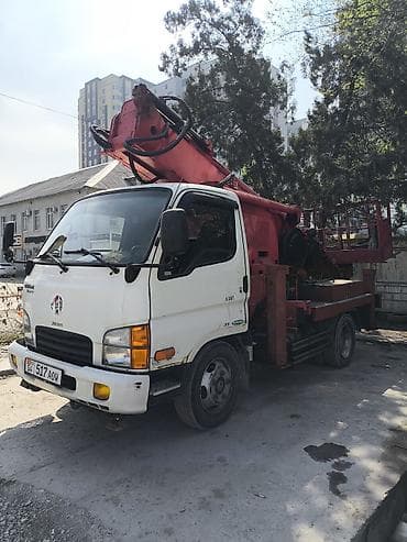 w211 e500: Автовышка, Hyundai — 1