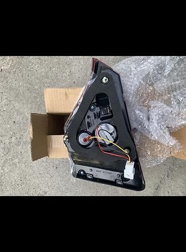 rav4 фара: Задний левый стоп-сигнал Toyota Аналог, Китай — 4