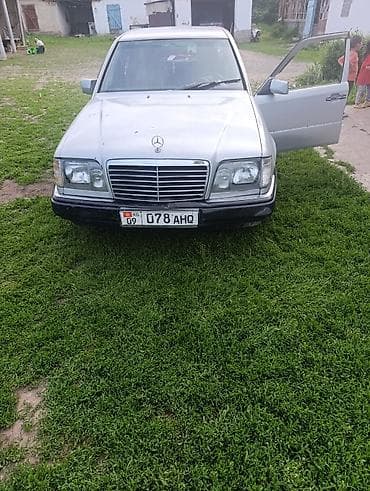 Продажа авто: Mercedes-Benz W124: 1993 г., 2.2 л, Автомат, Бензин, Седан — 6
