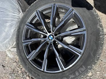 Колеса в сборе 285 / 45 / R 20, Зима, Б/у, Комплект, Внедорожные (АТ/МТ), Литые, отверстий - 5