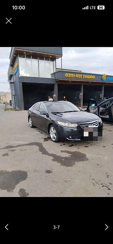 8: Honda Accord: 2011 г., Автомат, Бензин, Седан — 3