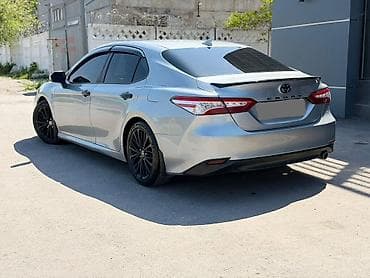 221 mercedes: Toyota Camry: 2018 г., 2.5 л, Автомат, Бензин, Седан — 1