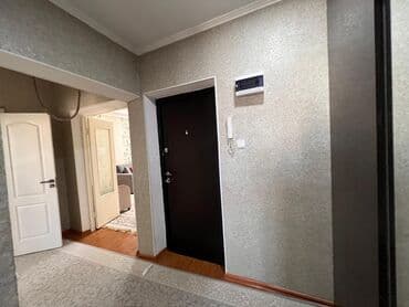 долгосрочная квартира в джалалабаде: 2 комнаты, 63 м², 106 серия улучшенная, 3 этаж, Евроремонт — 10