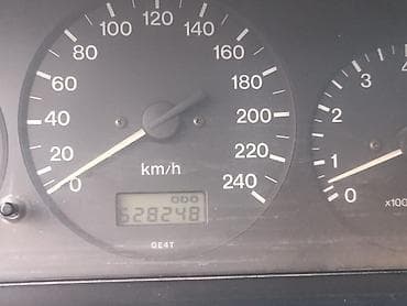 мазда милениум: Mazda 626: 1999 г., 2 л, Механика, Бензин, Универсал — 6